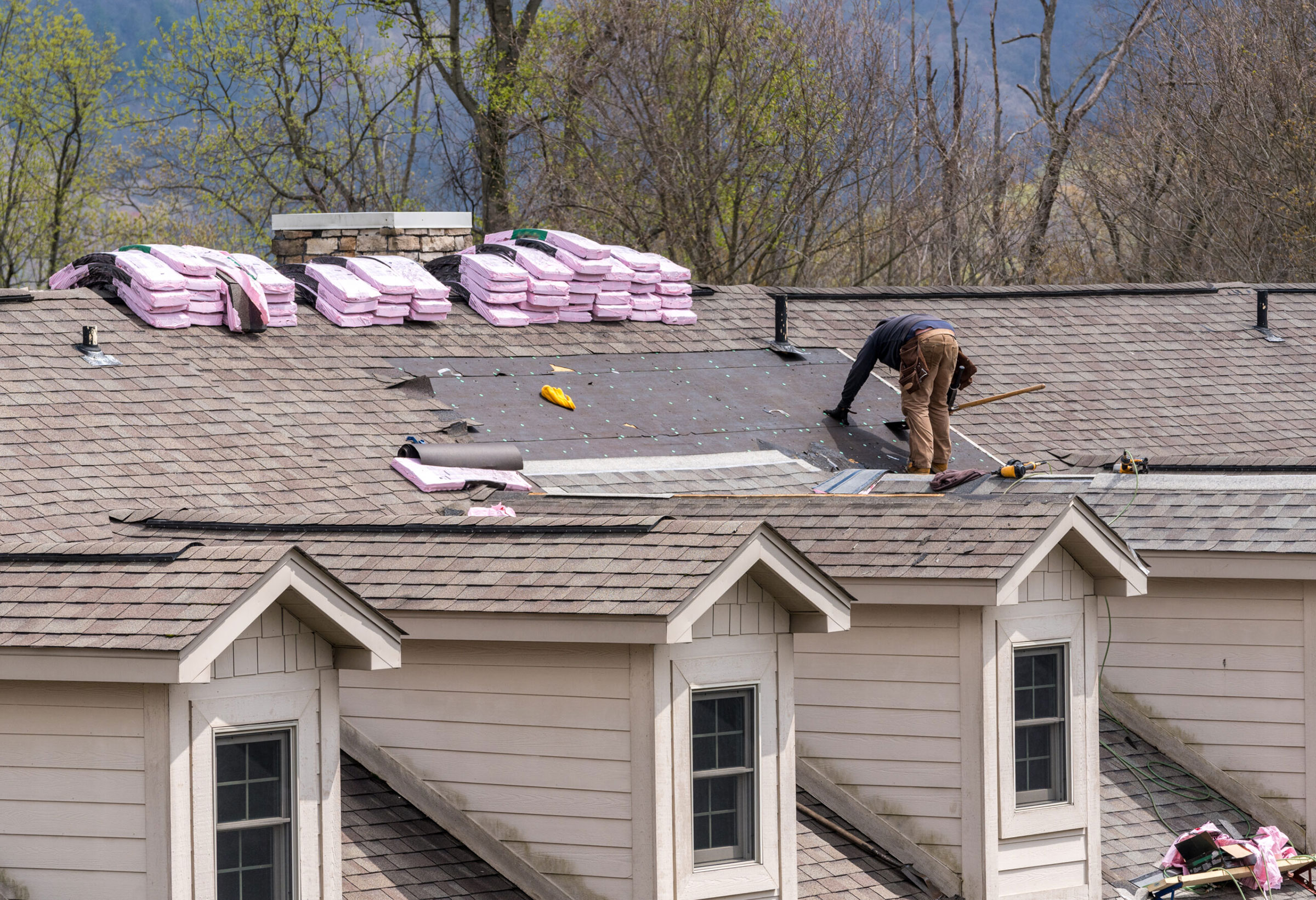 Roofing multifamily building